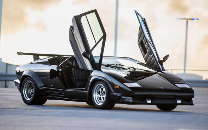 lamborghini-countach