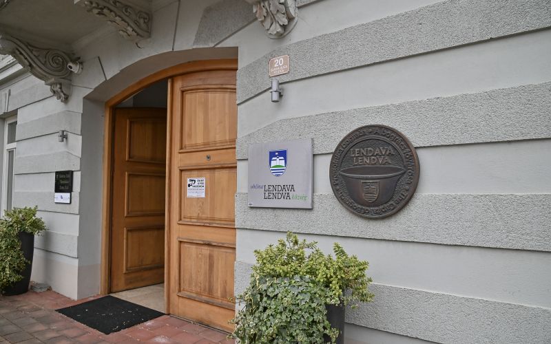 lendava, simbolična