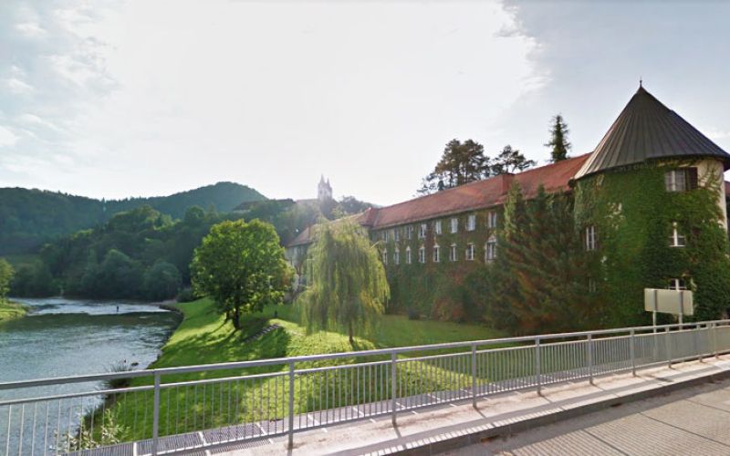 nazarje_savinja_grad