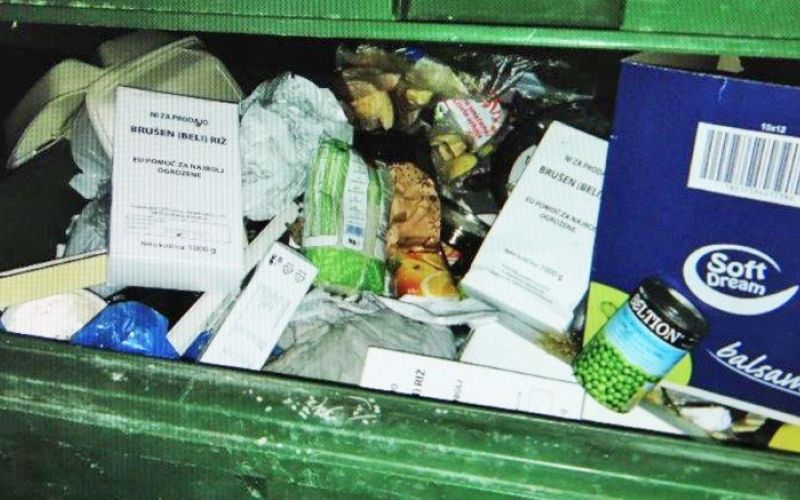 zavržena-hrana-rdeč-križ