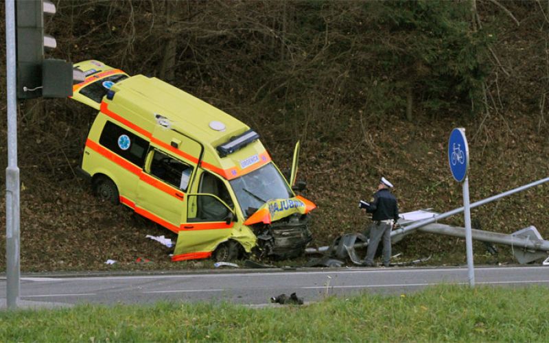 nesreca-resilec