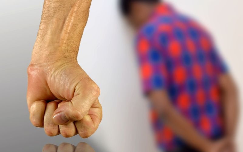 azilni dom, nasilje, nestrpnost