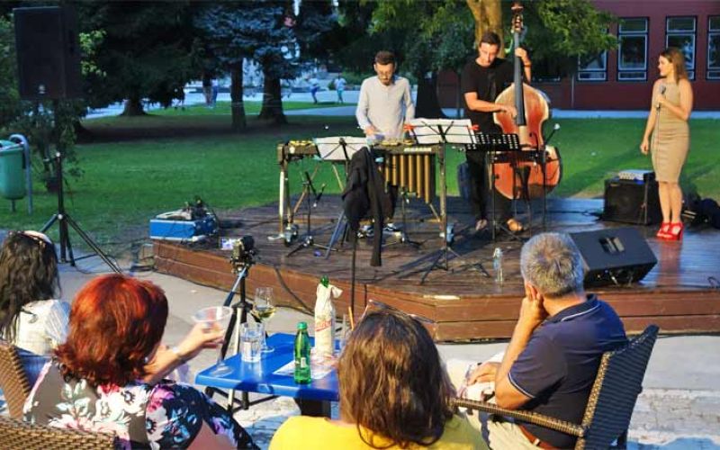 koncert-poletje-jazz-mozzajik