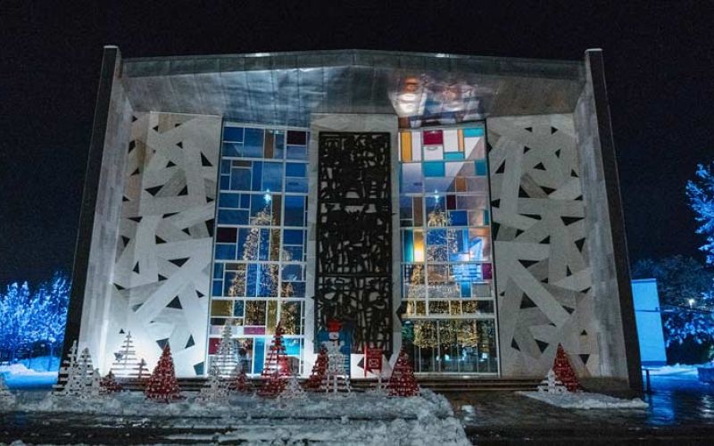 kulturni-dom-novo-leto-okraski