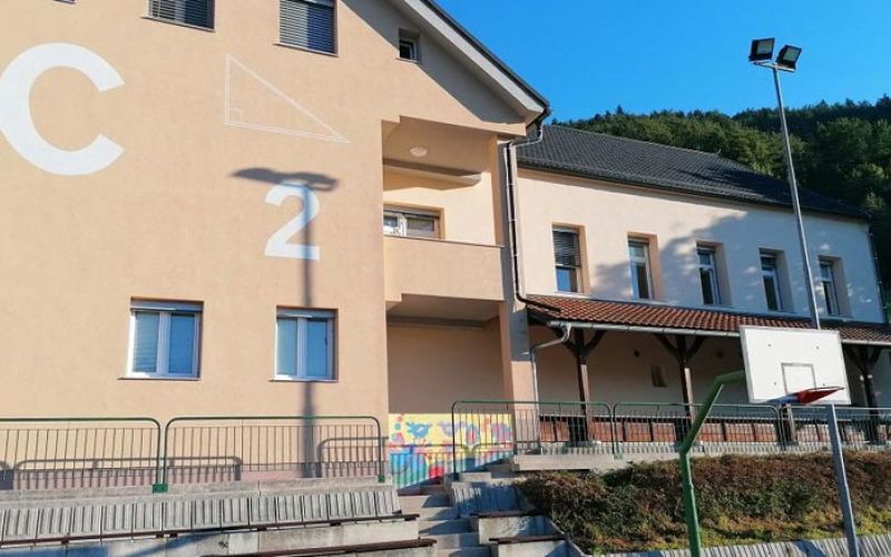 osnovna-sola-plesivec