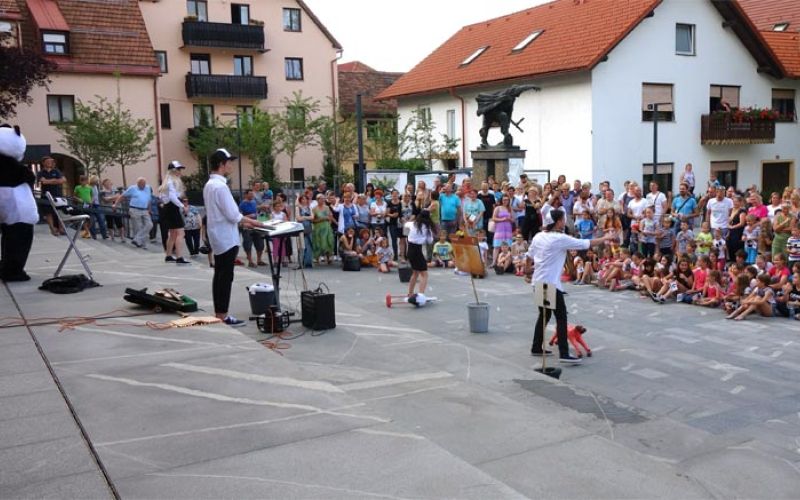 ana-desetnica_sostanj