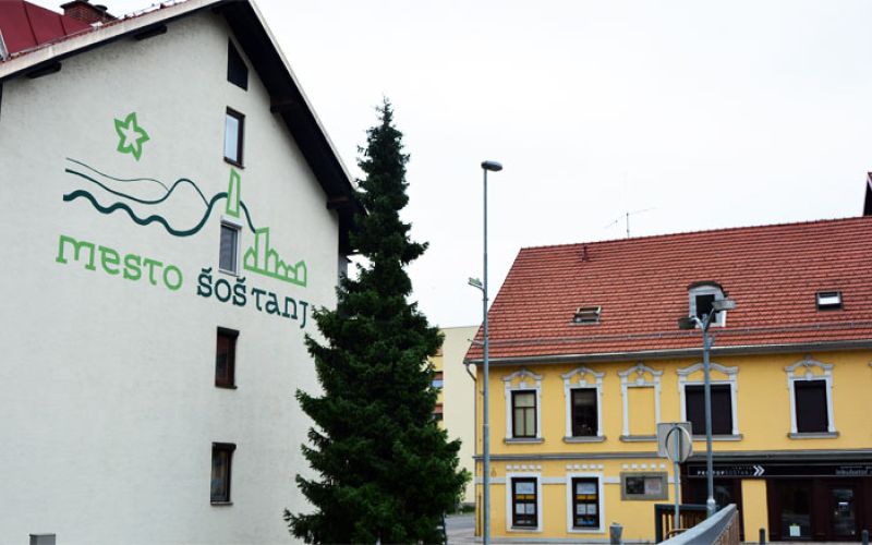 sostanj-mesto-svetlobe