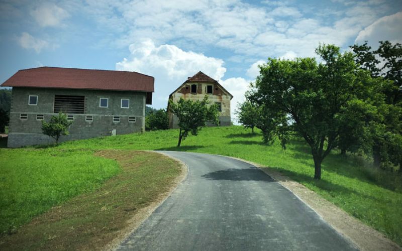 cesta-Miklavzin-Grbinsek