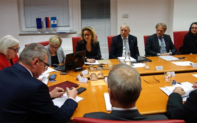 seja-smartno_2018_dec