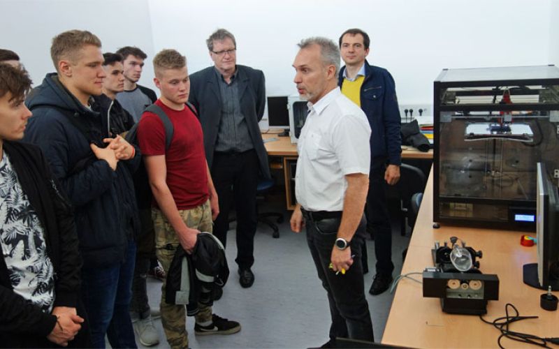 mic-nov-razvojni-laboratorij