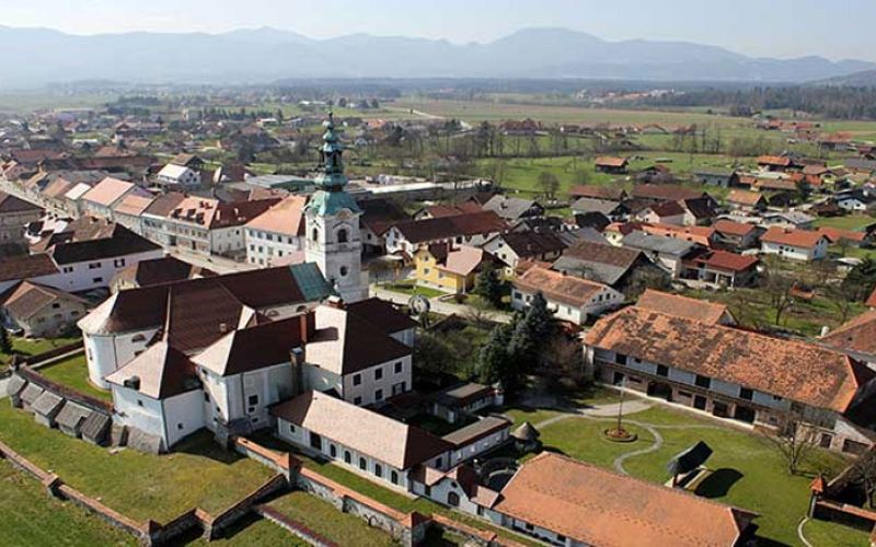 braslovče