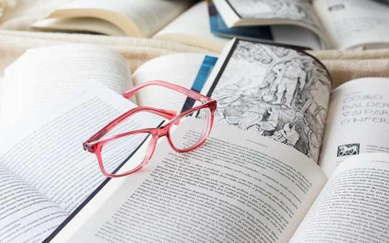 izobrazevanje-branje-literatura-ucenje