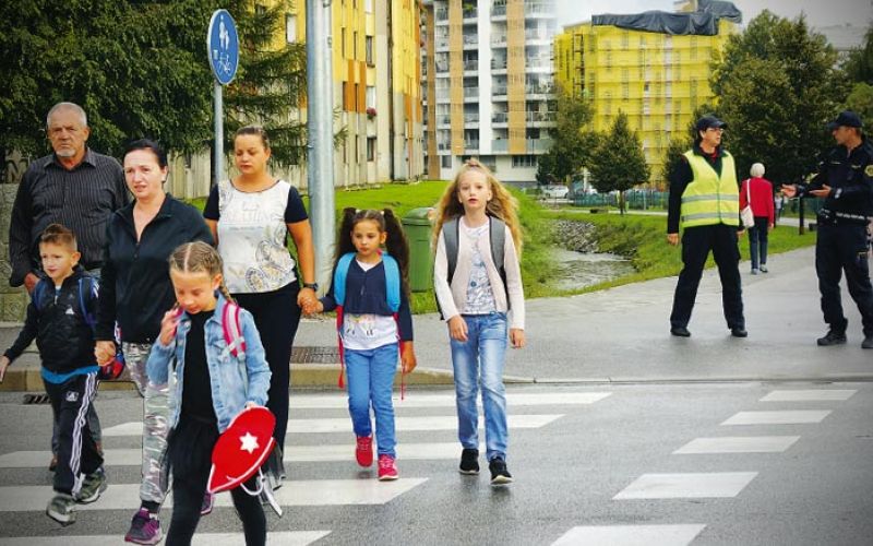 varnost-preventiva-otroci-prehod-cesta