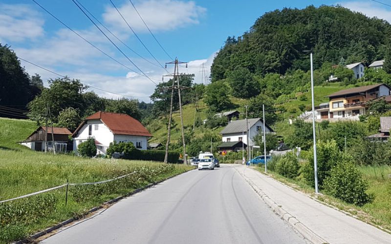 kopaliska-pokopalisce-podkraj-cesta