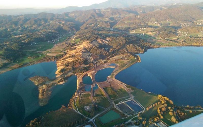 jezero-sostanj-nasip