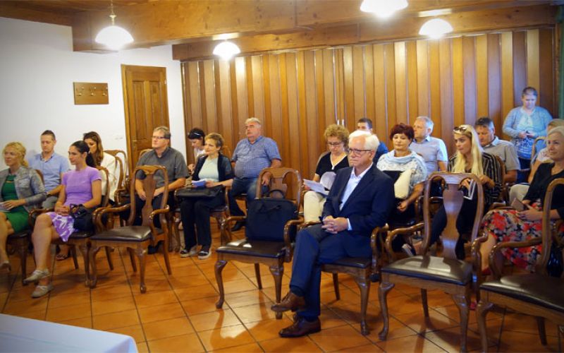 zajtrk-poslovni-invest-sasa