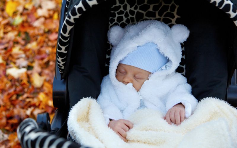 dojenček autumn-22012_1920