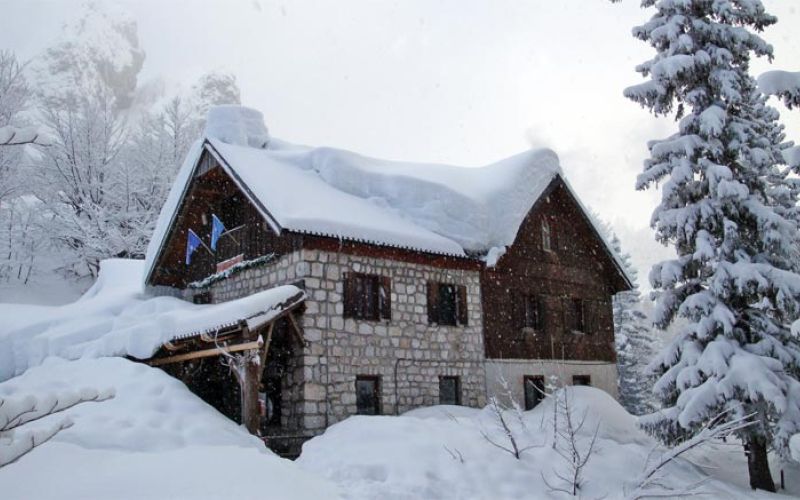 Frischaufov-dom-na-Okrešlju