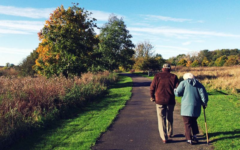 upokojenci, starejsi
