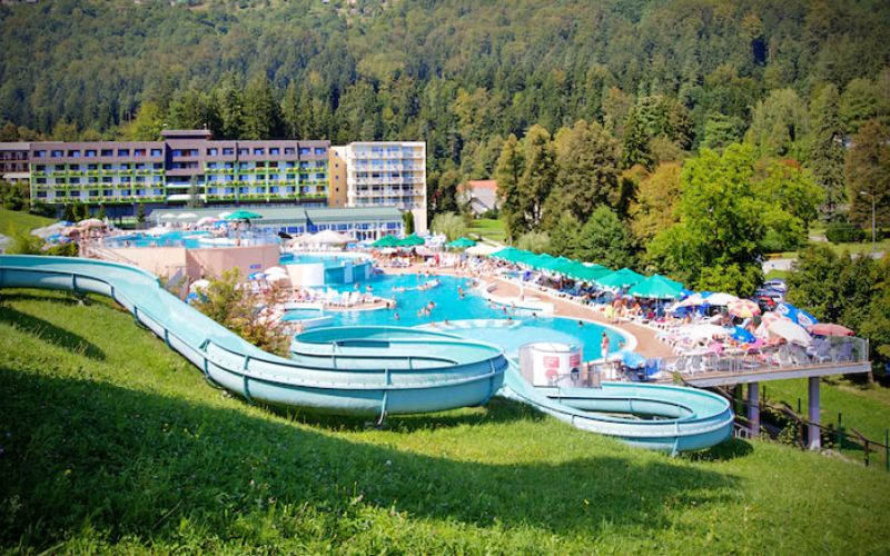 terme_topolsica_bazeni_nocitve