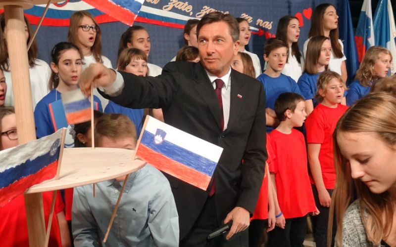 pahor obisk smartno ob paki