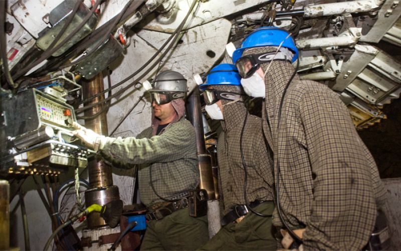 jama, premogovnik, premog, kopanje, rudnik, rudar