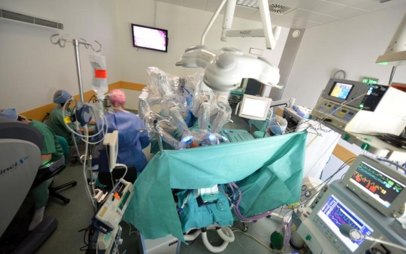 Robotska kirurgija Celje