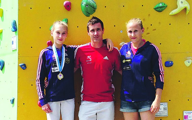 Janja Garnbret, Tjaša Slemenšek