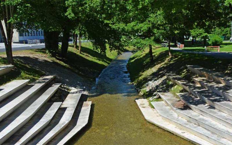 vodotok-paka-promenada