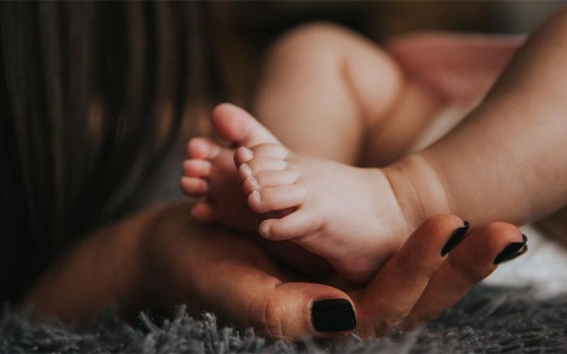 otrok-rojstvo-zivljenje