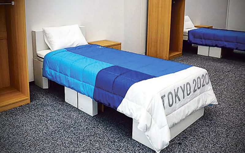 postelja-iz-kartona-tokyo