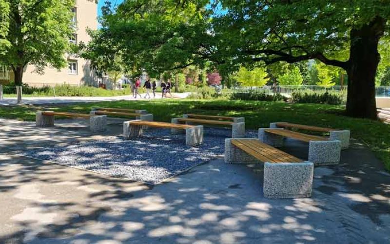 park-gimnazija-ucilnica-na-prostem