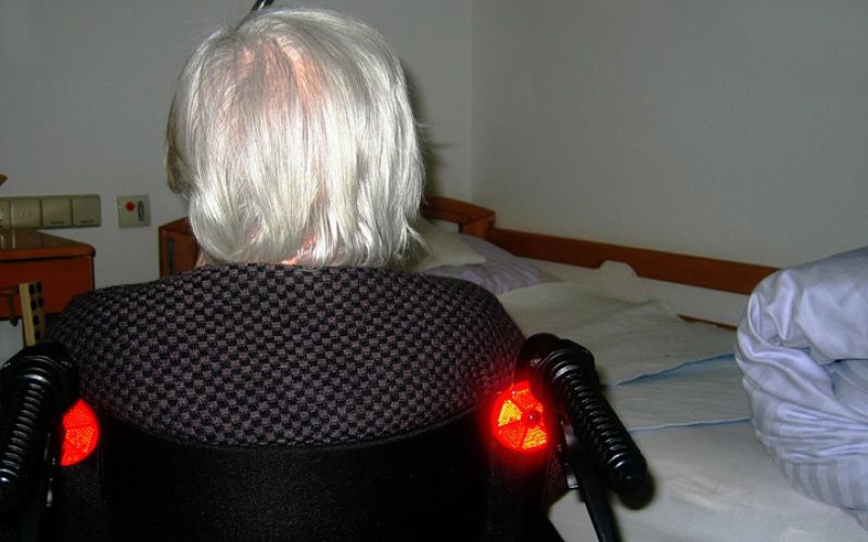 starejsi obcan, dom za varstvo, alzheimer