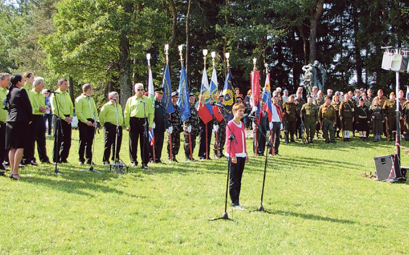 29 srečanje borcev in planincev graška gora, spominski park 8253