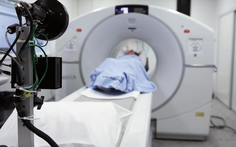 pacient-bolnica-zdravljenje-zdravstvo