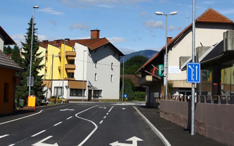 smartno-ob-paki-cesta