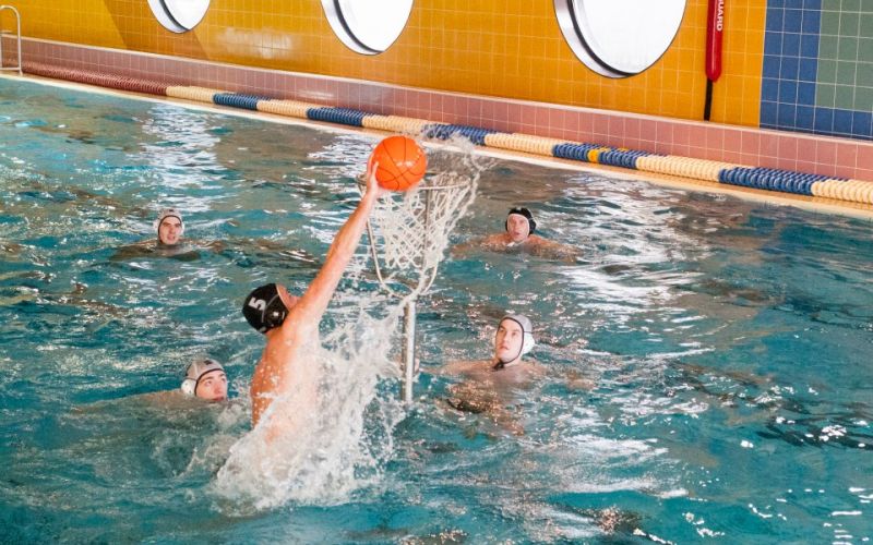 vodna košarka  zabijanje