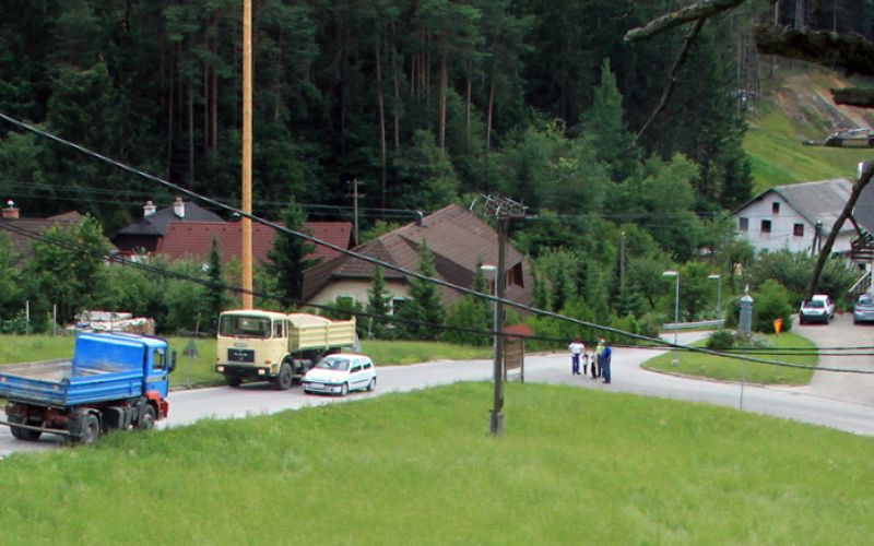 hrastovec cesta