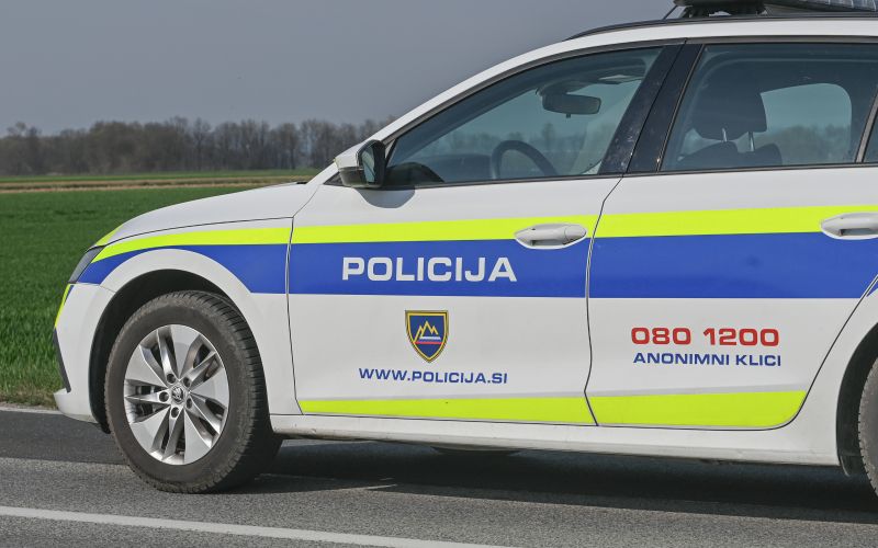 simbolična, policija, policist