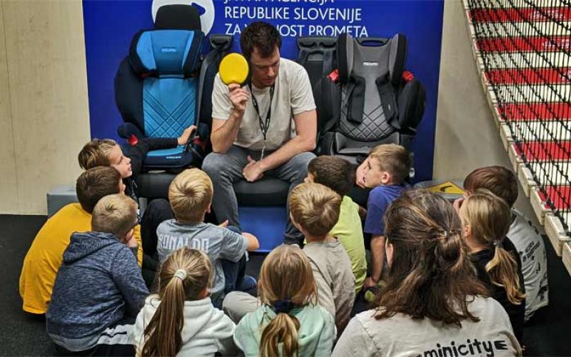 otroci-varno-v-prometu
