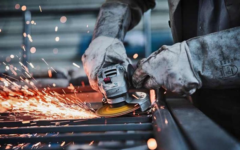 delo,-delavec,-tujec,-industrija