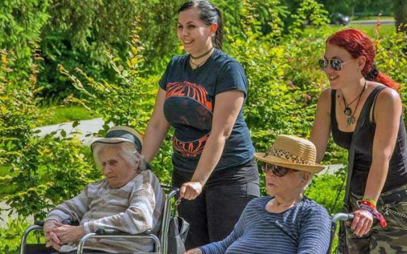 udarniki-pomoc-prostovoljci