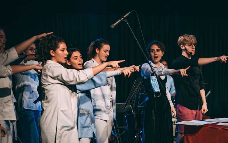 Otroci-s-postaje-Zoom-040