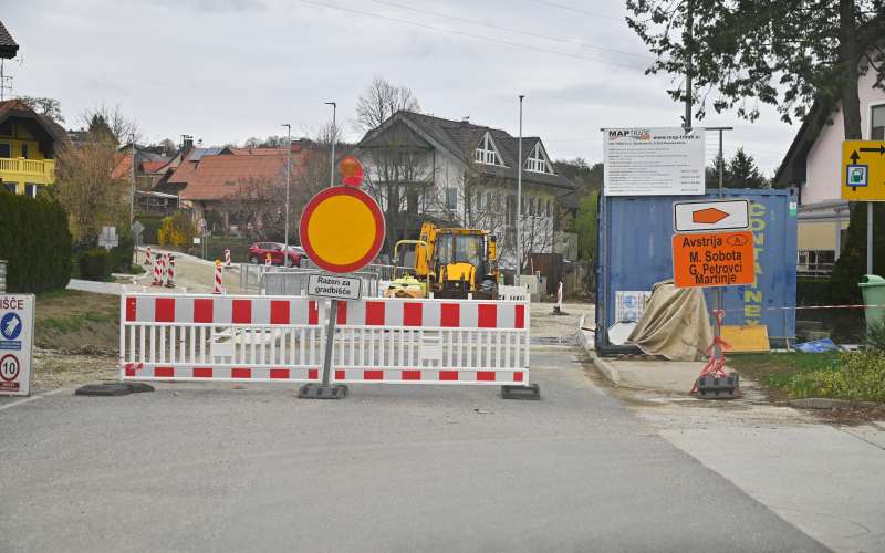gradbena-dela-kuzma-gaberšek, zapora-ceste, gradbišče