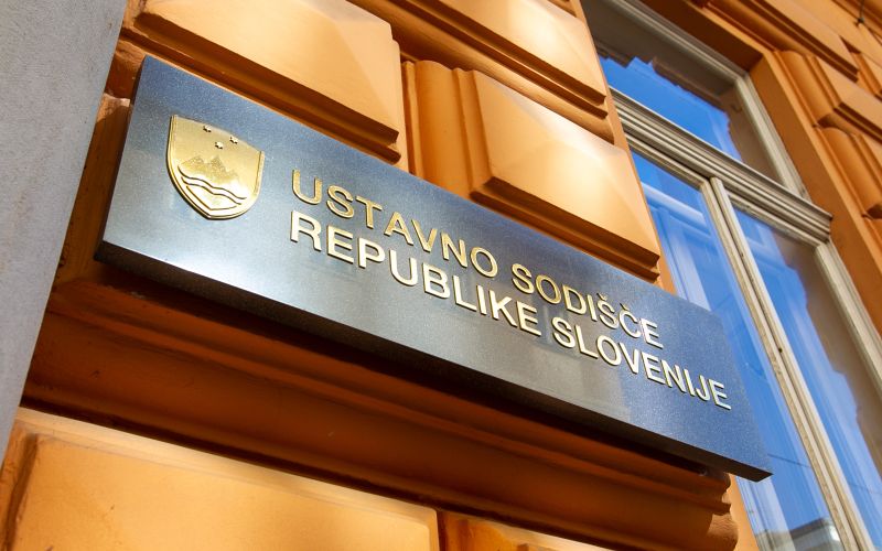ustavno-sodišče
