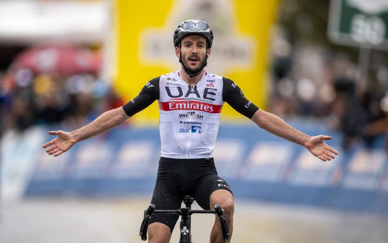 adam yates.jpg
