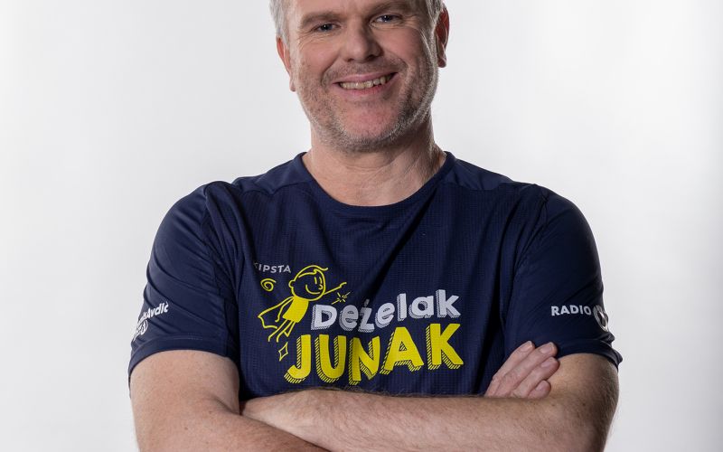 Deželak Junak