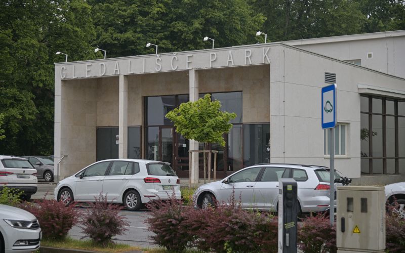 simbolična, gledališče park murska sobota