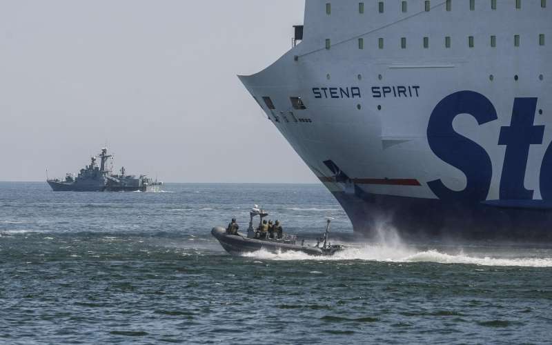 Stena Spirit, trajekt