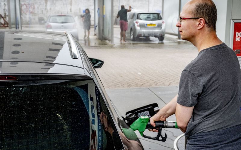 gorivo, bencin, dizel, točenje, bencinski servis.jpg